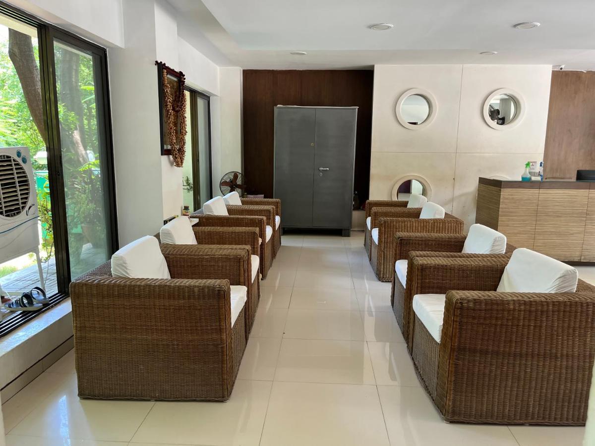 Asr Guesthouse Tirupati Exterior photo